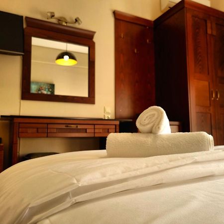 Spilaio At Meteora Hotel Калампака Екстериор снимка