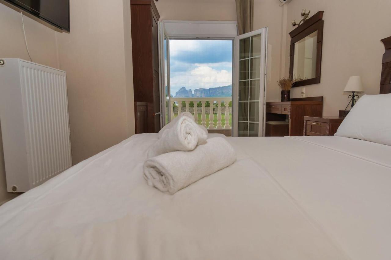 Spilaio At Meteora Hotel Калампака Екстериор снимка