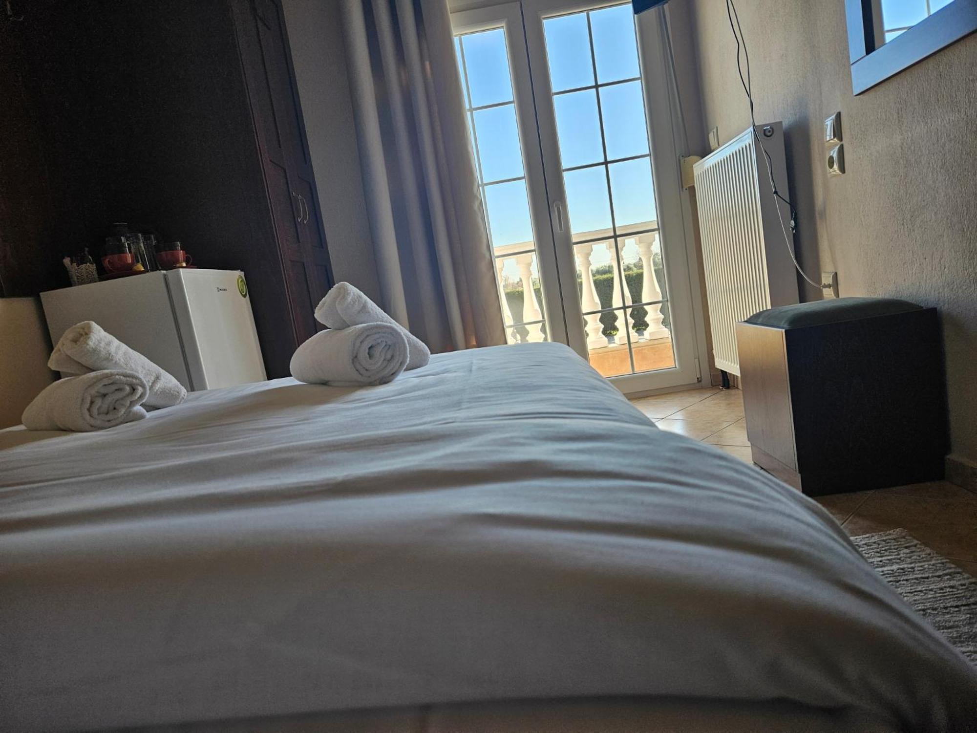 Spilaio At Meteora Hotel Калампака Екстериор снимка
