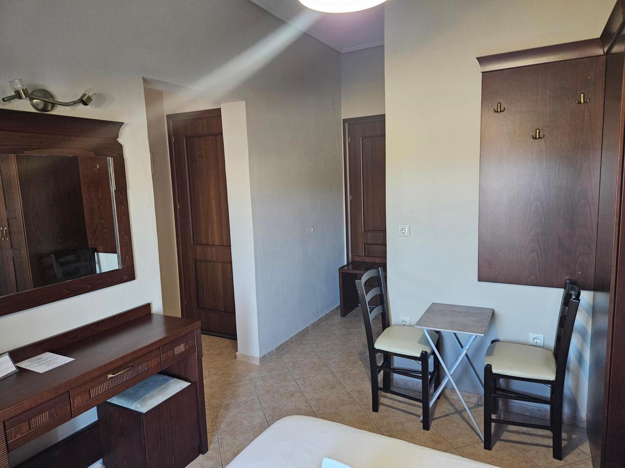 Spilaio At Meteora Hotel Калампака Екстериор снимка