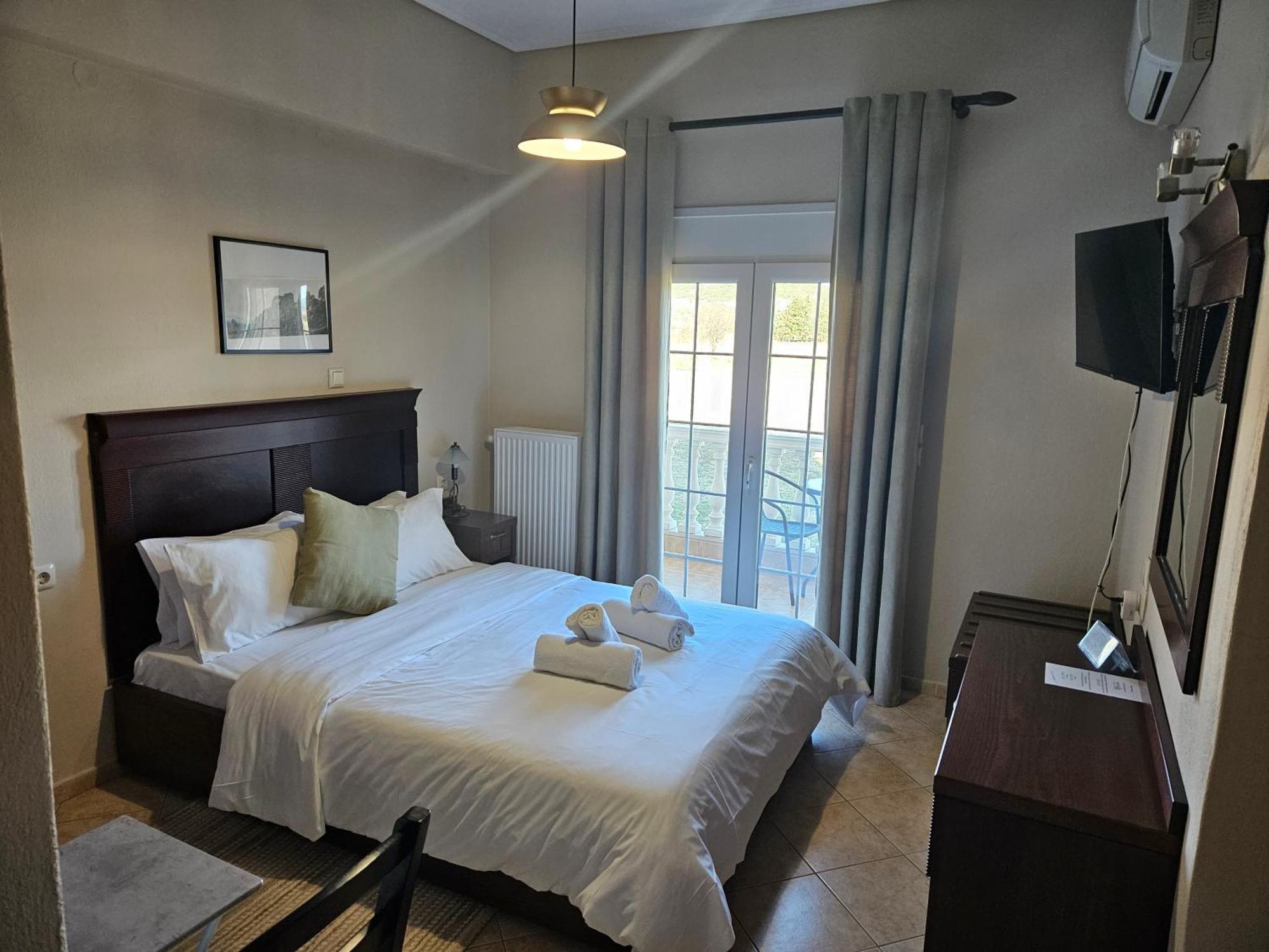 Spilaio At Meteora Hotel Калампака Екстериор снимка