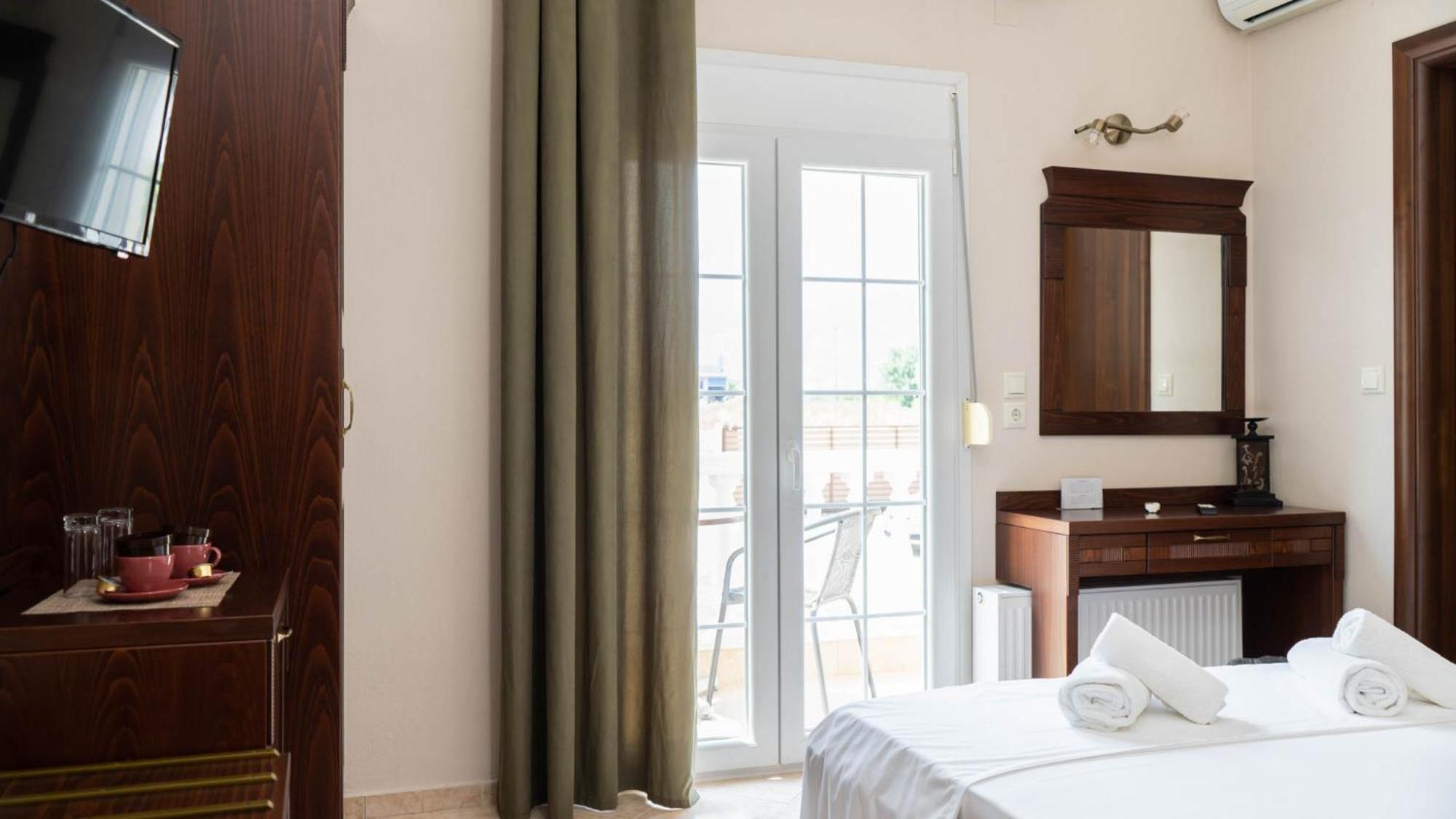 Spilaio At Meteora Hotel Калампака Екстериор снимка