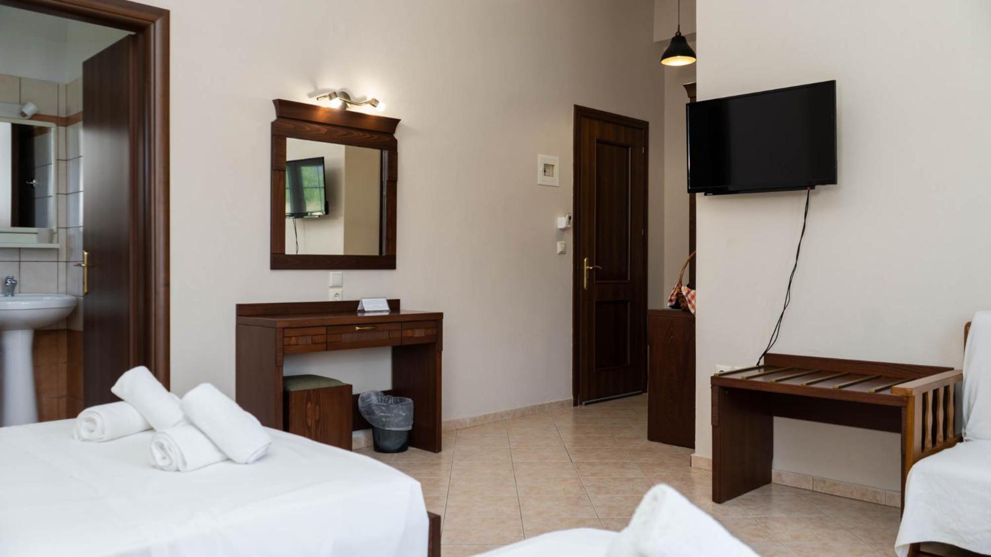Spilaio At Meteora Hotel Калампака Екстериор снимка
