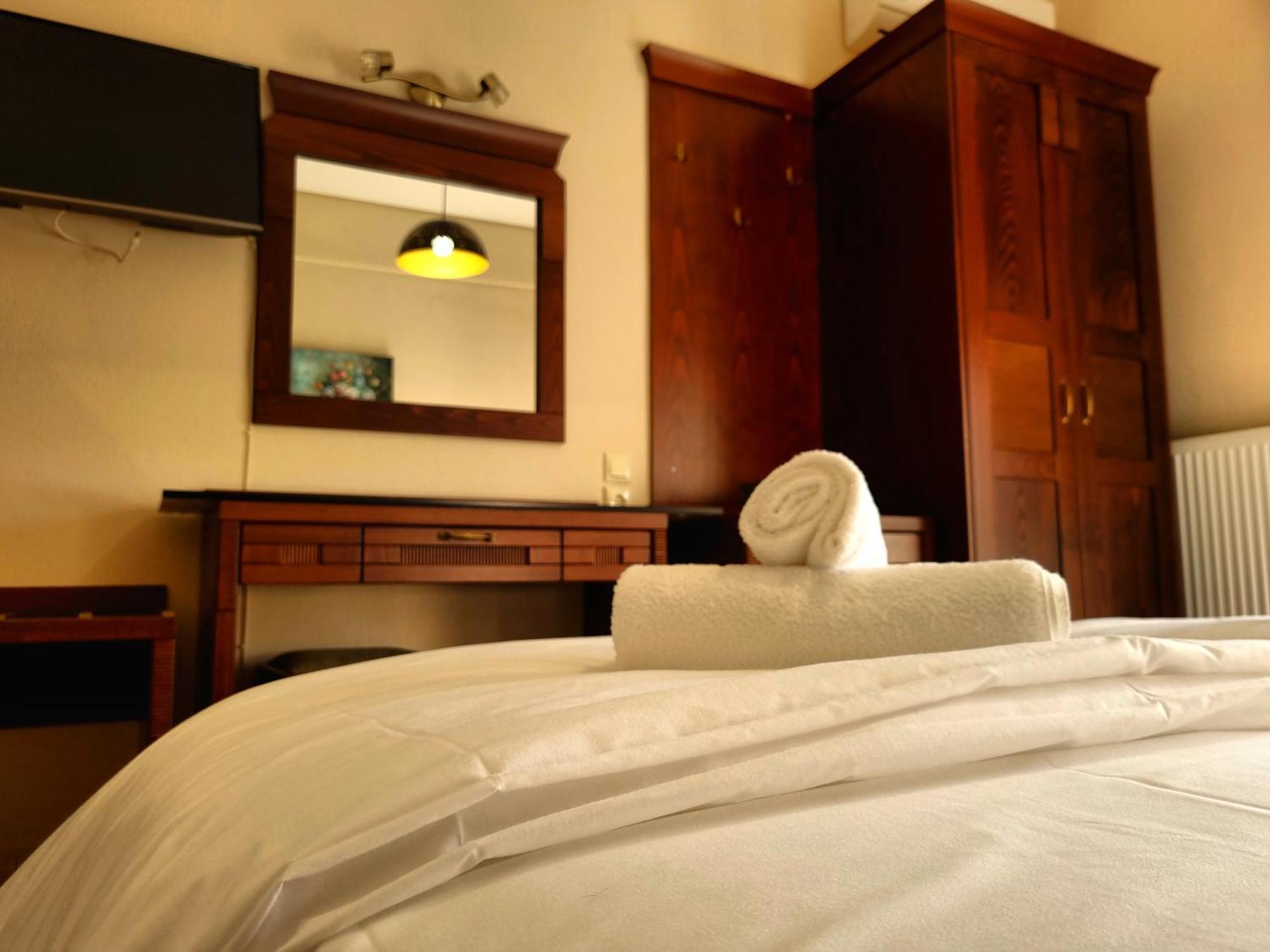 Spilaio At Meteora Hotel Калампака Екстериор снимка